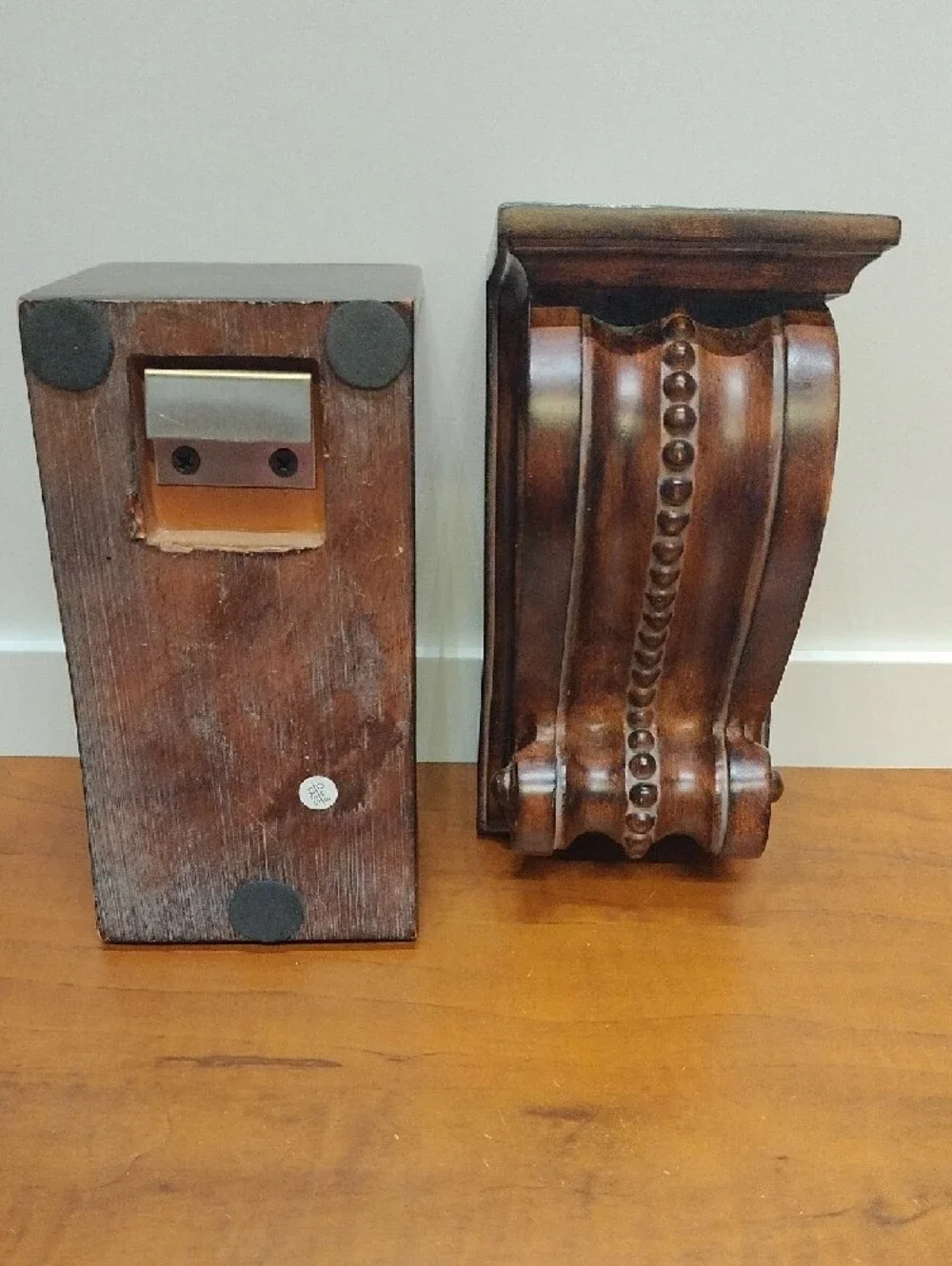 Ornate Decorative Resin Corbels in Warm Brown